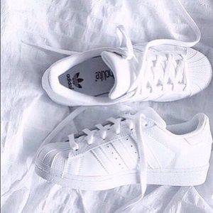 Meet your Posher, Helen